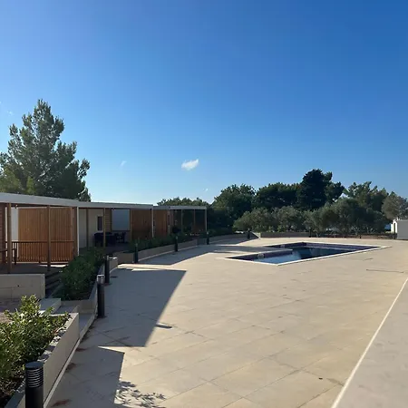 Κάμπινγκ Mobile Homes Nina & Ena, Dalmata