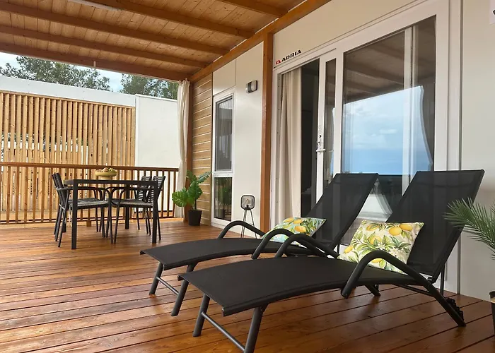 Mobile Homes Nina & Ena, Dalmata Orebić