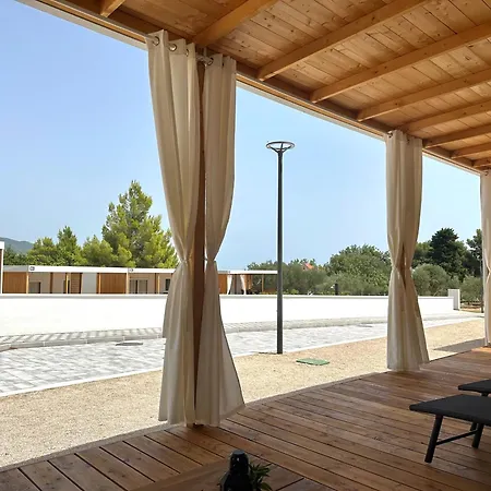 Mobile Homes Nina & Ena, Dalmata