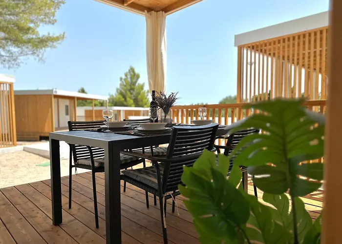 Mobile Homes Nina & Ena, Dalmata *