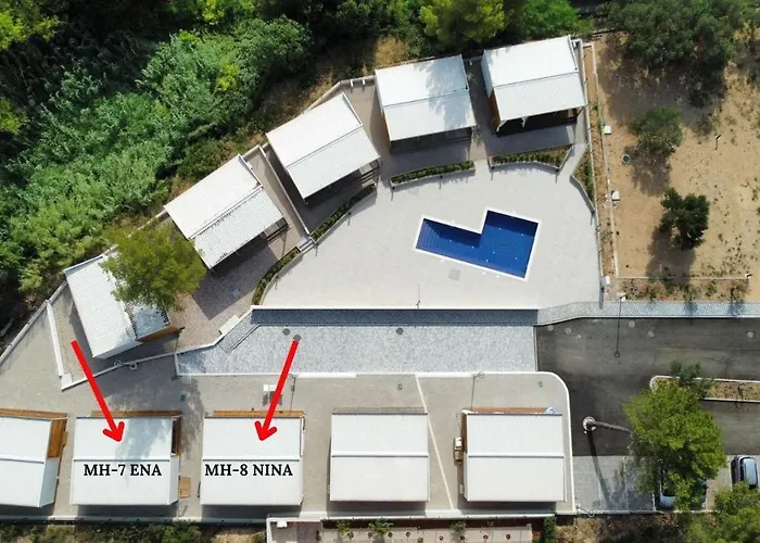 Mobile Homes Nina & Ena, Dalmata Кемпинг